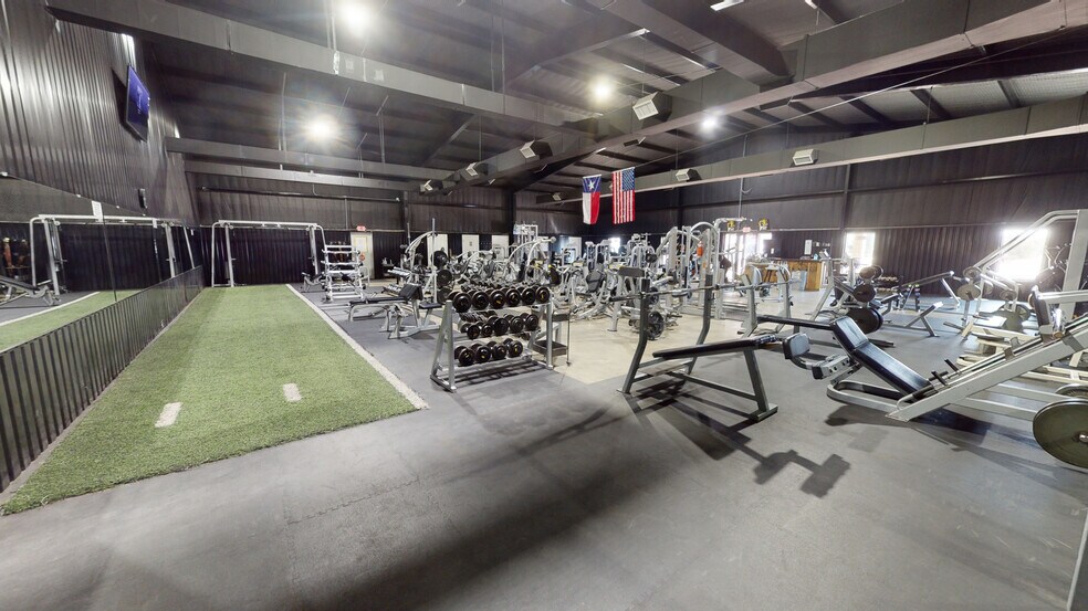 More Photos Of 1215 NW 1st Plz, Andrews Restaurant For Sale