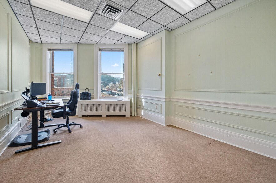 More Photos Of 24 W 6th Ave, Helena Office For Lease