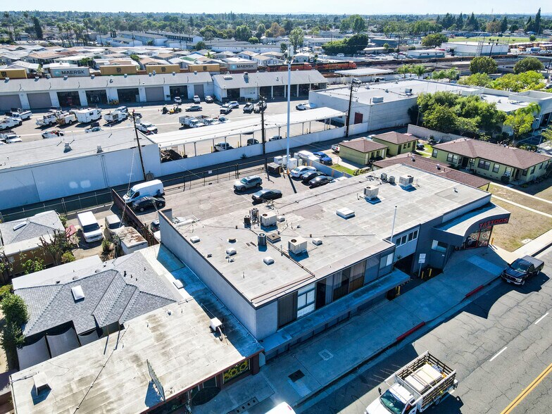 More Photos Of 1532-1538 W Commonwealth Ave, Fullerton Storefront Retail Residential For Lease