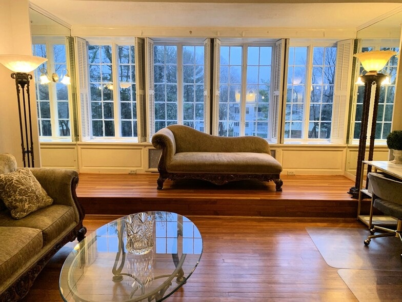 More Photos Of 400 Clifton Ct, Pikesville Lodge Meeting Hall For Sale