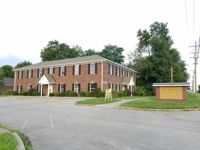 More Photos Of 7301 Fegenbush Ln, Louisville Office For Lease