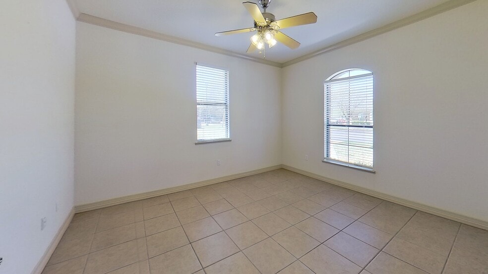 More Photos Of 3000 Joe Dimaggio Blvd, Round Rock Office For Lease