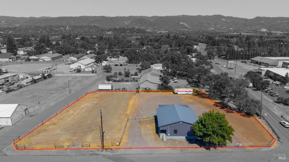 More Photos Of 150 Perry St, Ukiah Land For Sale