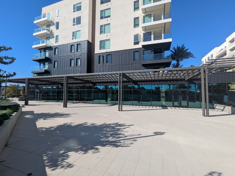 Primary Photo Of 2103 Rivington, Irvine Storefront Retail Residential For Lease