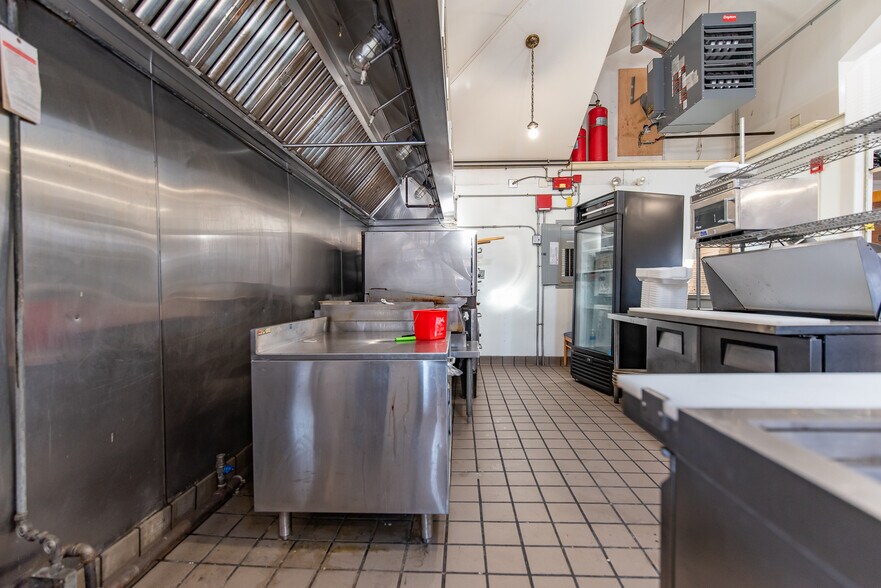 More Photos Of 420 Social St, Woonsocket Restaurant For Sale