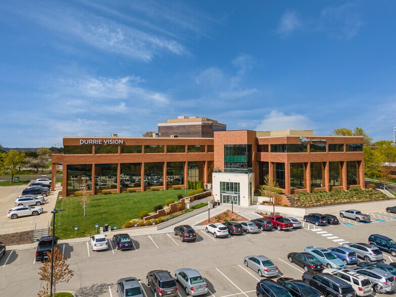 More Photos Of 8300 College Blvd, Overland Park Office For Lease