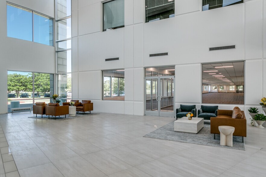 More Photos Of 4200 Regent Blvd, Irving Office For Lease