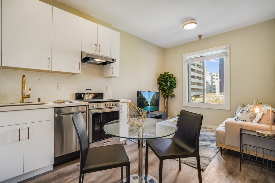 More Photos Of 512-520 Grant Ave, San Francisco Apartments For Sale