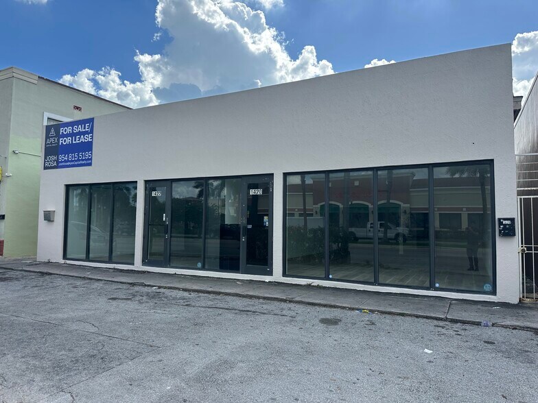 More Photos Of 1420-1422 NE 163rd St, North Miami Beach General Retail For Sale