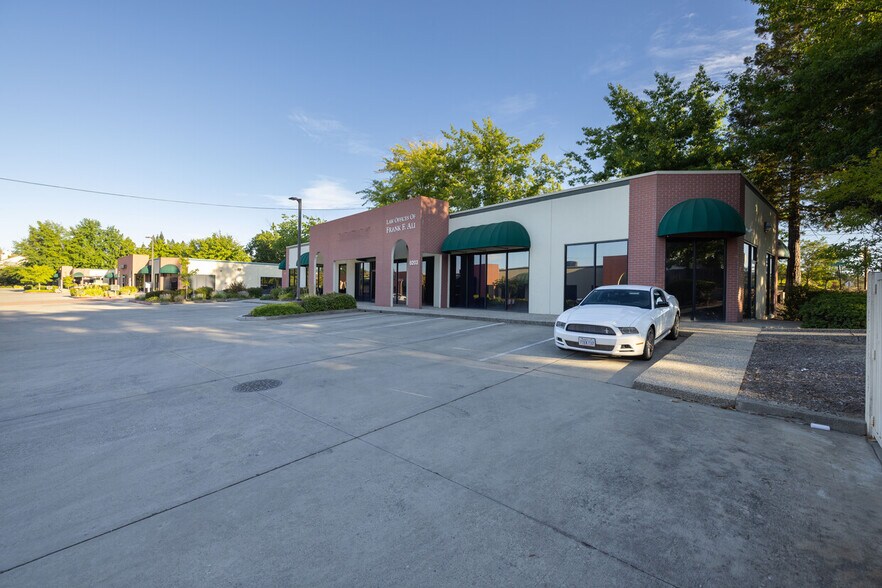 More Photos Of 8203 Sierra College Blvd, Roseville Office For Sale