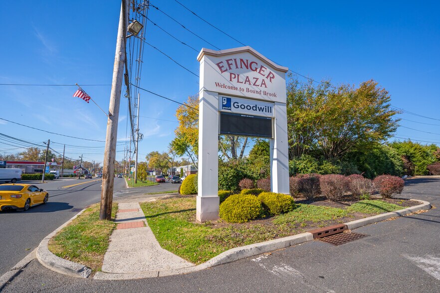 More Photos Of 509-513 W Union Ave, Bound Brook Freestanding For Sale