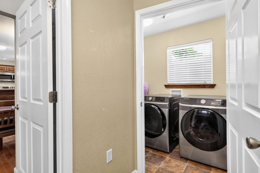 More Photos Of 105 Foothills Rd, Pikeville Multifamily For Sale