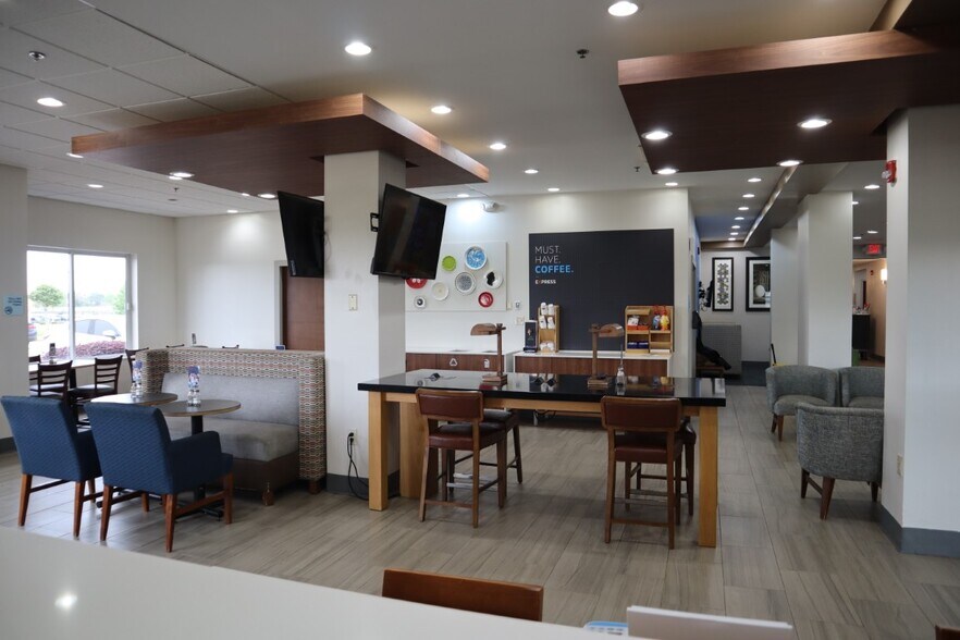 More Photos Of 157 Soldier Colony Rd, Canton Hotel For Sale