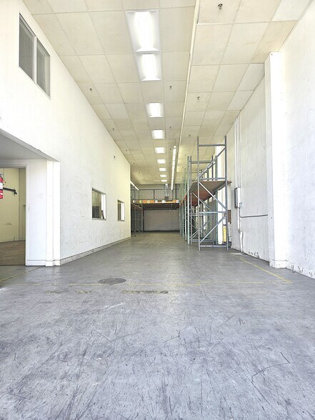More Photos Of 1642 E 23rd St, Los Angeles Food Processing For Lease