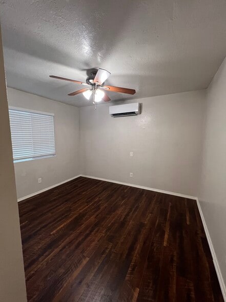 More Photos Of 1001 N 9th St, Phoenix Apartments For Sale
