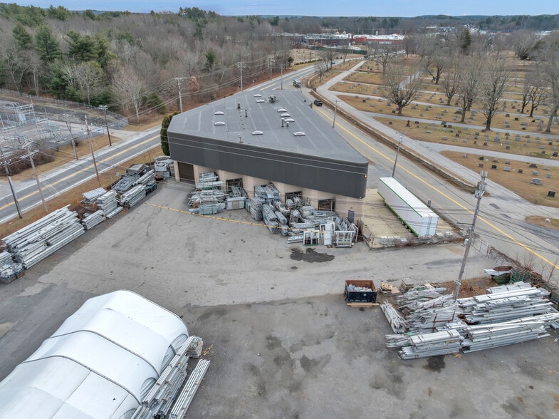 More Photos Of 2 Old Worcester Rd, Webster Warehouse For Sale