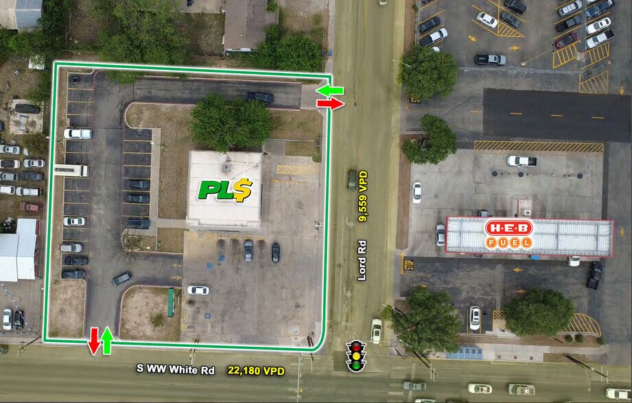 More Photos Of 1119 S WW White Rd, San Antonio Freestanding For Sale