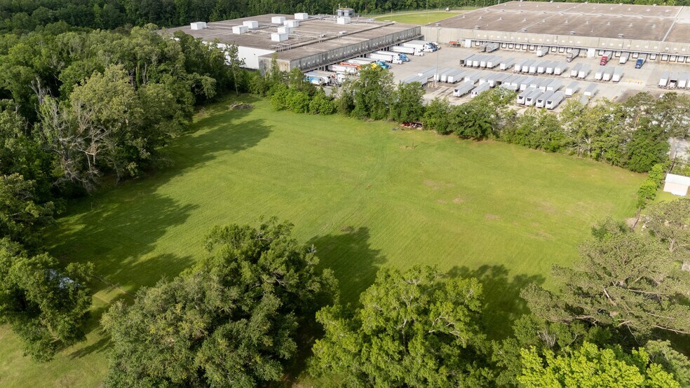 Primary Photo Of 7.224 Acres on Pete Nicolosi Dr @ Tina Drive, Hammond Land For Sale