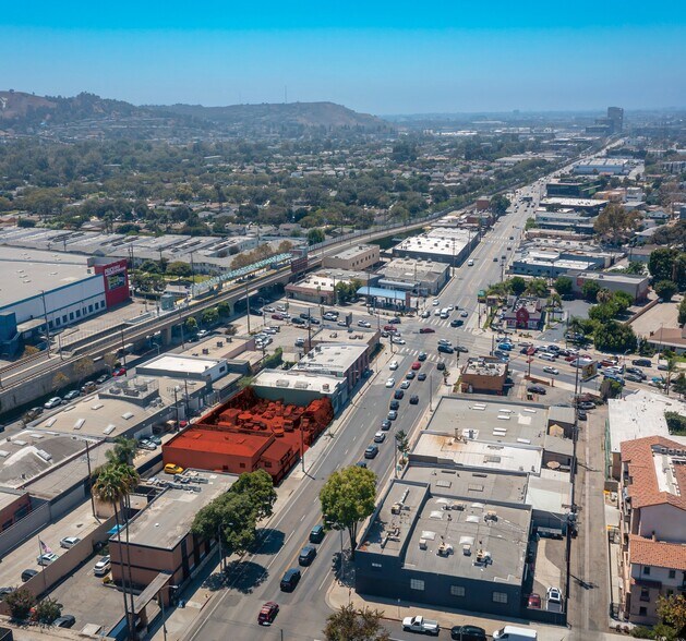 More Photos Of 5048 W Jefferson Blvd, Los Angeles Apartments For Lease