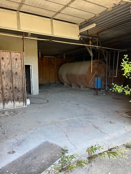 More Photos Of 15408 E 3200 North Rd, Blackstone Manufacturing For Sale
