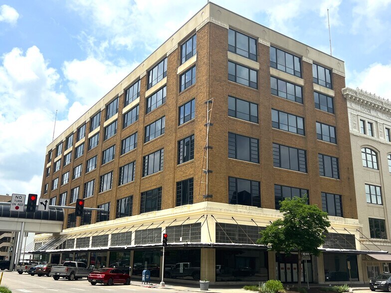 Primary Photo Of 1200 N St, Lincoln Coworking Space