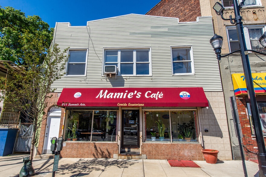 More Photos Of 611 Summit Ave, Union City Storefront Retail Residential For Sale
