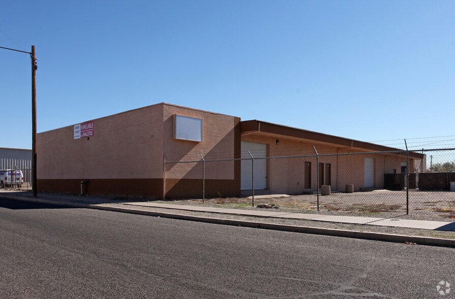 More Photos Of 220 E 27th St, Tucson Light Manufacturing For Lease