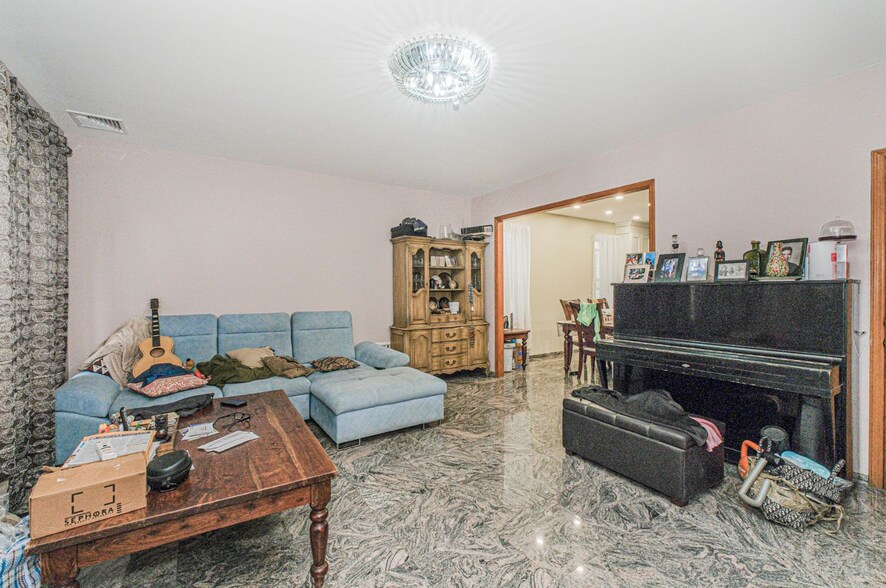 More Photos Of 2042 72nd St, Brooklyn Apartments For Sale