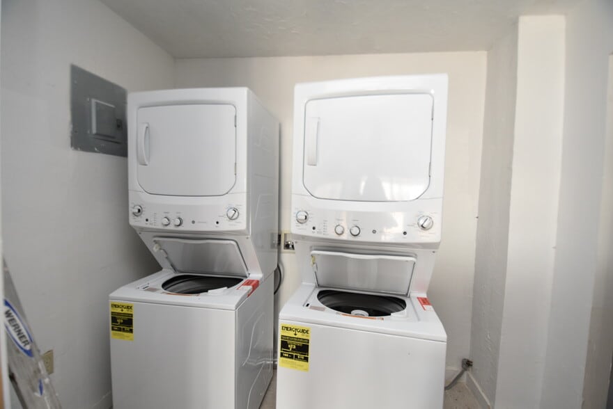 More Photos Of 736 Wilson Rd, Humble Medical For Lease