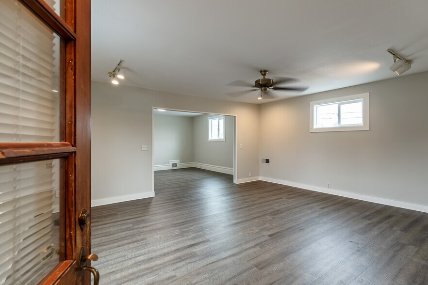 More Photos Of 4926-4940 N Lombard St, Portland Storefront Retail Residential For Lease