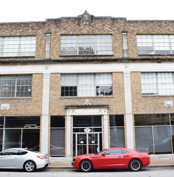 More Photos Of 317 Lexington Ave, San Antonio Apartments For Lease