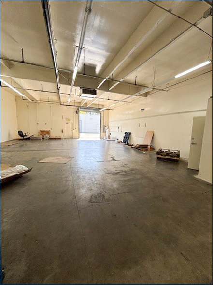 More Photos Of 860 Kaiser Rd, Napa Warehouse For Lease