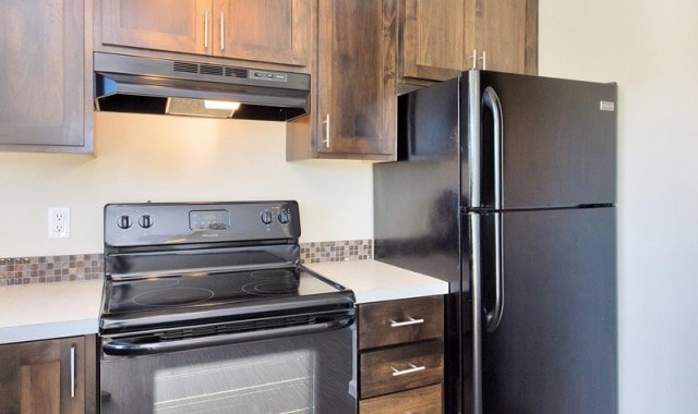 More Photos Of 1913 NE 73rd Ave, Portland Apartments For Sale