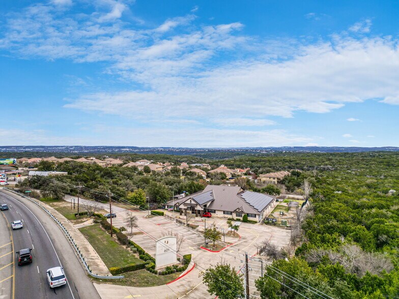 More Photos Of 601 Ranch Road 620 S, Lakeway Office For Sale