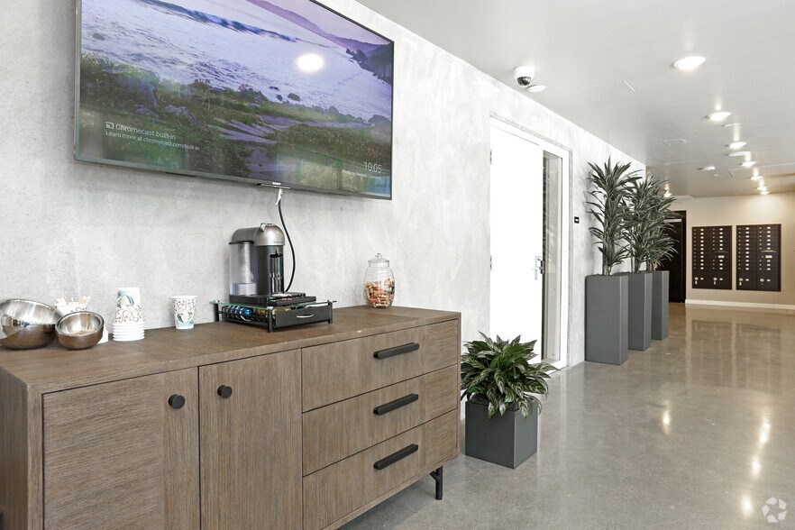 More Photos Of 777 Broadway, Oakland Apartments For Lease