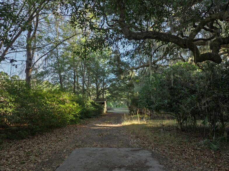 More Photos Of 1007 May River Rd, Bluffton Land For Sale