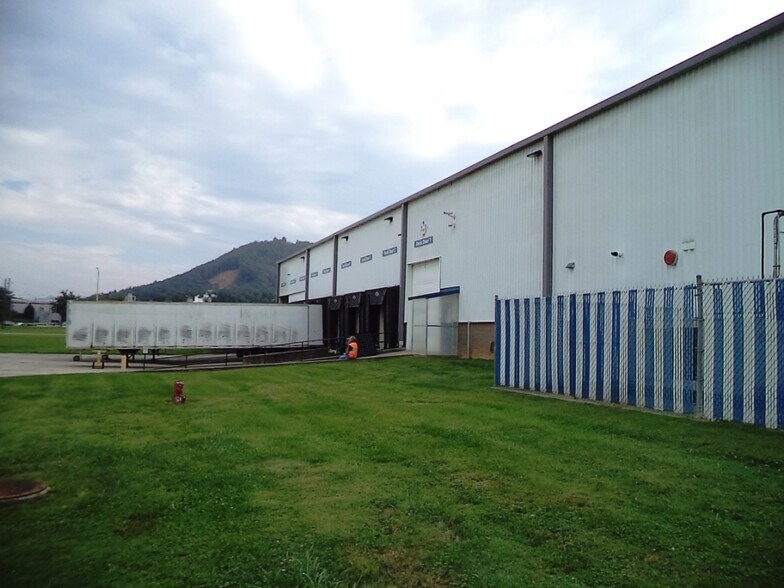 More Photos Of 40 Cane Creek Industrial Park, Fletcher Manufacturing For Lease