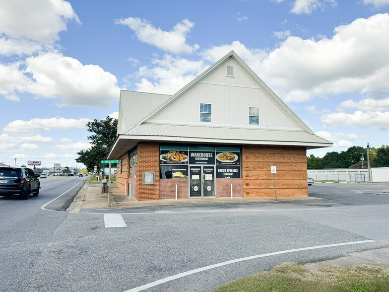 Primary Photo Of 22272 State Highway 59, Robertsdale Restaurant For Sale