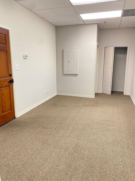 More Photos Of 1013-1021 1st St, Benicia Office For Lease