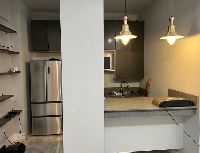 More Photos Of 3800 S Ocean Dr, Hollywood Office For Sale