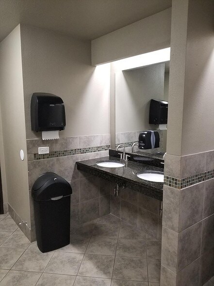 More Photos Of 6595 S Dayton St, Greenwood Village Office For Lease