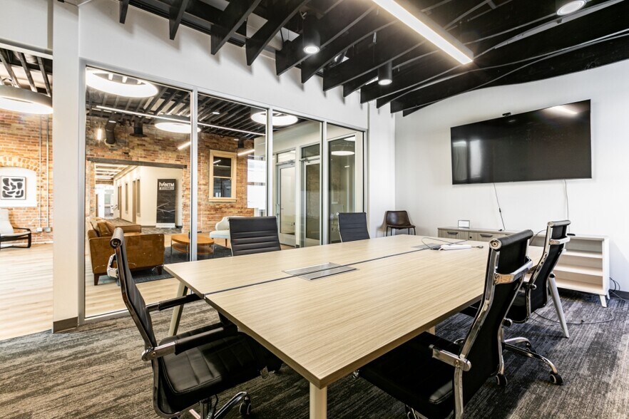 More Photos Of 55-65 N University Ave, Provo Office For Lease