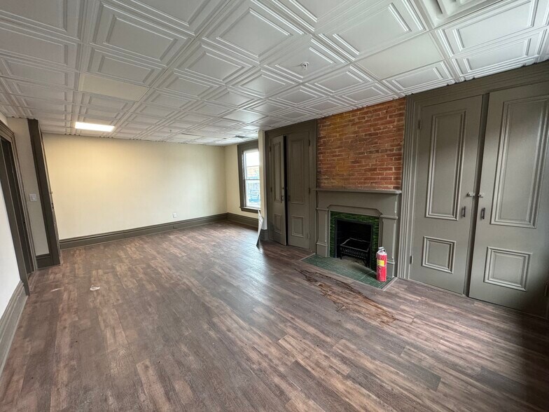 More Photos Of 319 S Pennsylvania Ave, Greensburg Office Residential For Sale