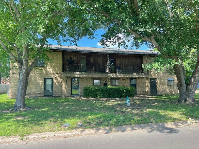 Primary Photo Of 101-103 Creek Bend Rd, Natchez Apartments For Sale