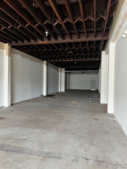 More Photos Of 532 Cliffwood Ave, Cliffwood Unknown For Lease