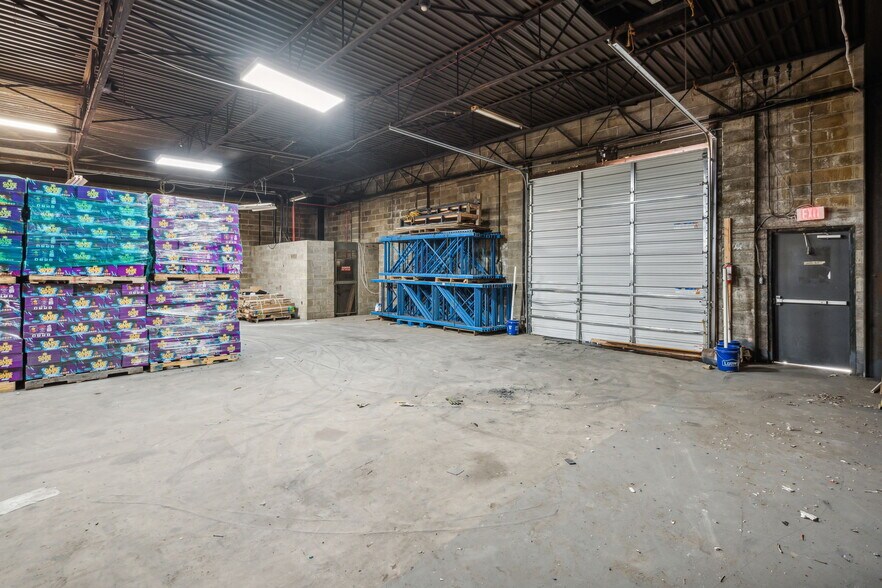 More Photos Of 2901 N 18th St, Philadelphia Warehouse For Sale