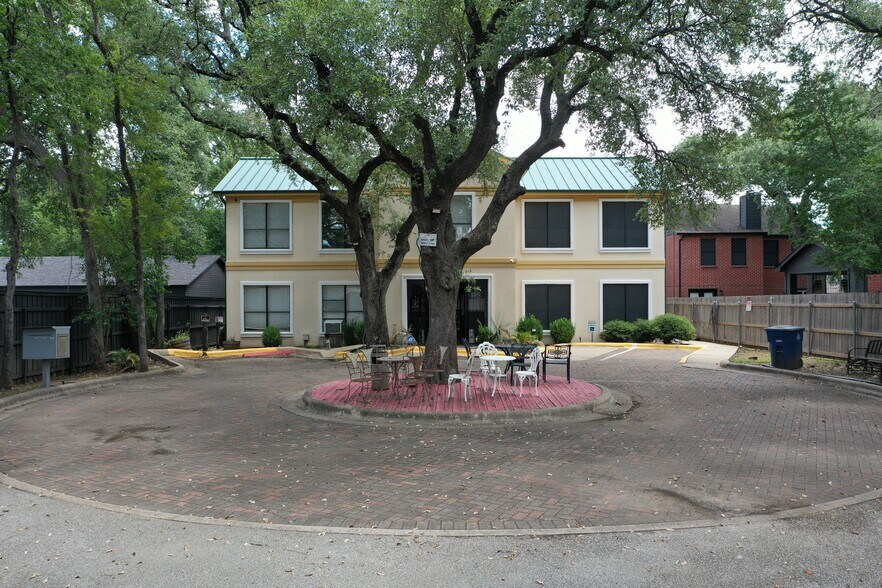 Primary Photo Of , Austin Office For Sale