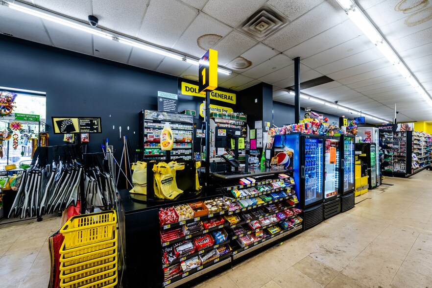 More Photos Of 410 N 2nd St, Niles General Retail For Sale