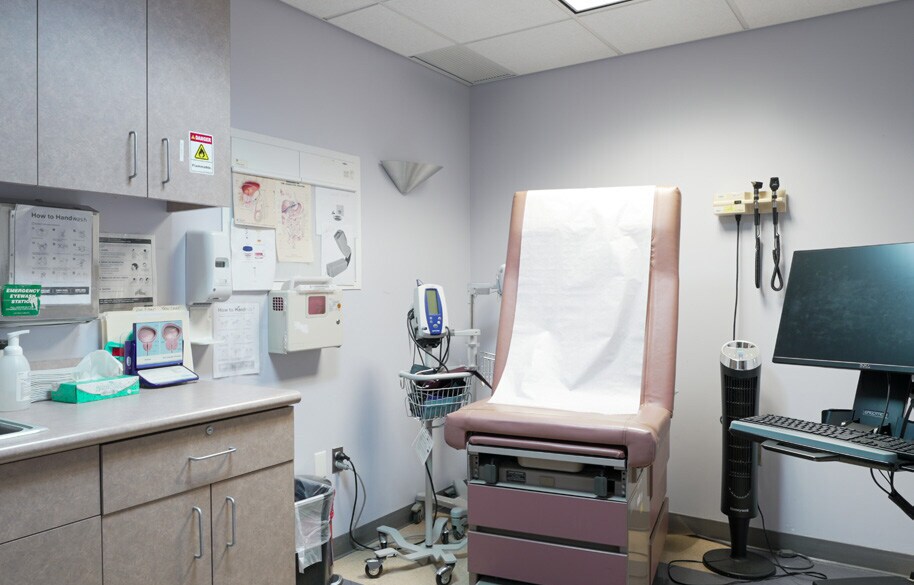 More Photos Of 23-22 30th Ave, Astoria Medical For Sale