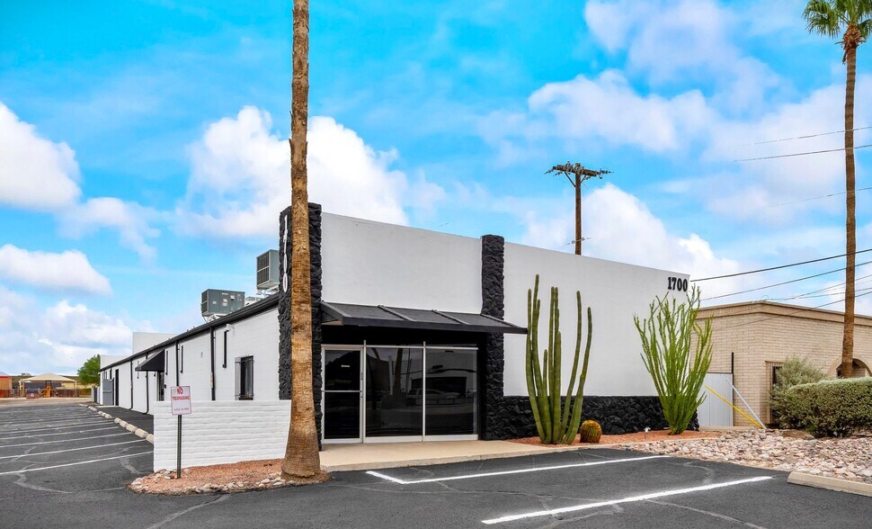 Primary Photo Of 1700 W Grant Rd, Tucson Showroom For Sale